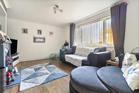 2 bedroom flat for sale, The Boulevard, Worthing