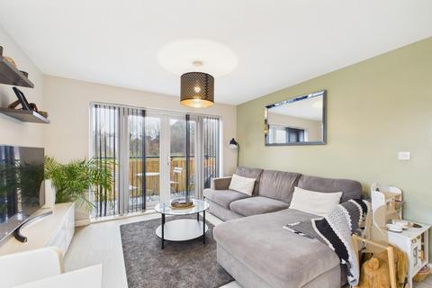 2 bedroom flat for sale, Christopher Garnett Chase, Stanway, Colchester