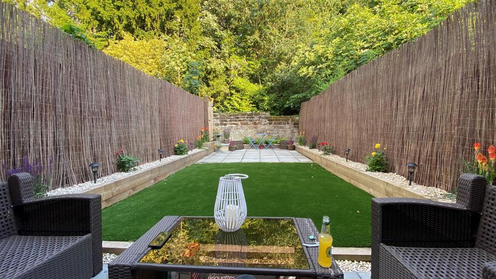 Garden Stuart Close.jpg