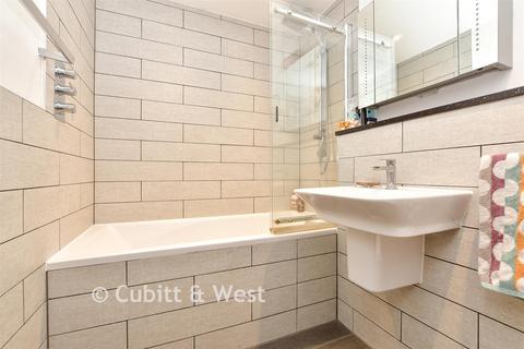 undefined, 110 Manor Road, Wallington SM6