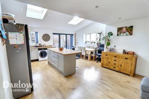 3 bedroom semi-detached house for sale, Hengoed Hall Close, Hengoed