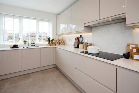 undefined, 28 Oakley Green, Lavant