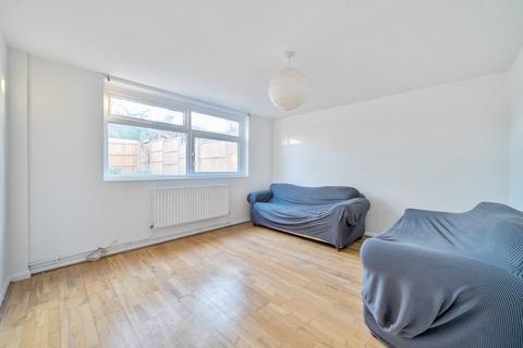 3 bedroom house to rent, Little Dimocks, London, SW12