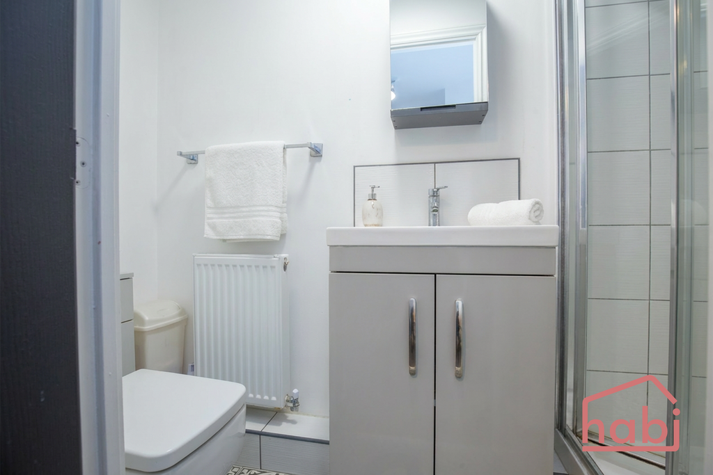2nd Floor Shower Room