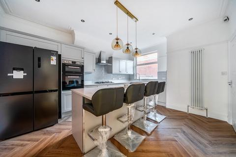 5 bedroom terraced house for sale, Methley Drive, Leeds LS7