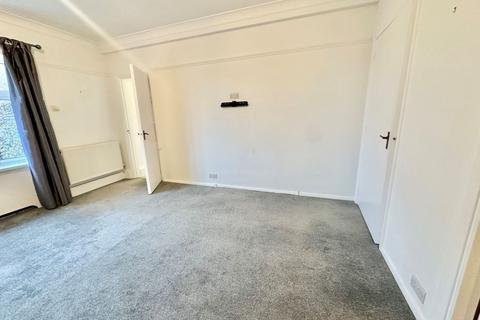 undefined, B11 Pine Grange, Bath Road, Bournemouth, BH1 2PQ