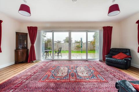 4 bedroom detached house for sale, Meadows Road, East Wittering, West Sussex, PO20
