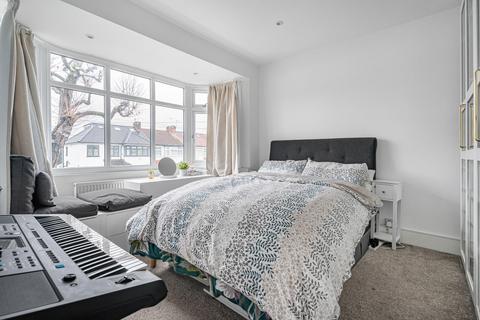 3 bedroom house for sale, Broadlands Avenue, Enfield