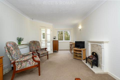 undefined, Mount Hill, Epsom KT18