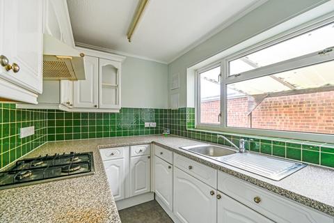 2 bedroom bungalow for sale, Quantock Drive, Ashford, Kent, TN24
