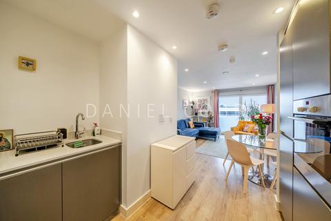 1 bedroom flat for sale, Clapham Road, Typographic Building, SW9