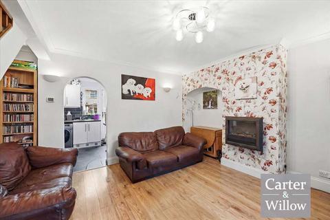2 bedroom end of terrace house for sale, Lillechurch Road, Dagenham, Essex