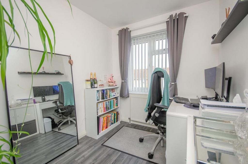 Bedroom 3.jpg