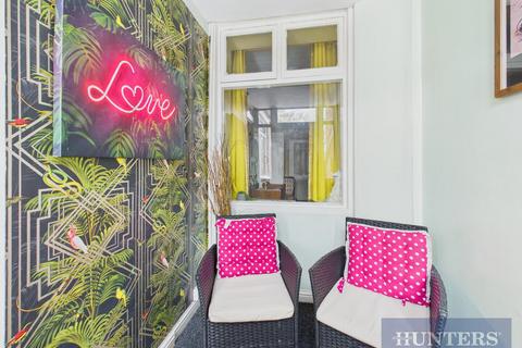1 bedroom flat for sale, Ramshill Road, Scarborough