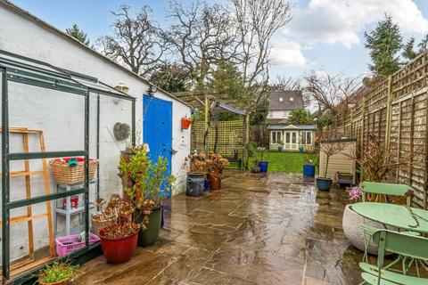 3 bedroom semi-detached house for sale, Hayes Wood Avenue, Hayes, Kent, BR2