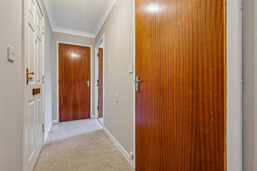 FOR SALE - Homecross House, W4