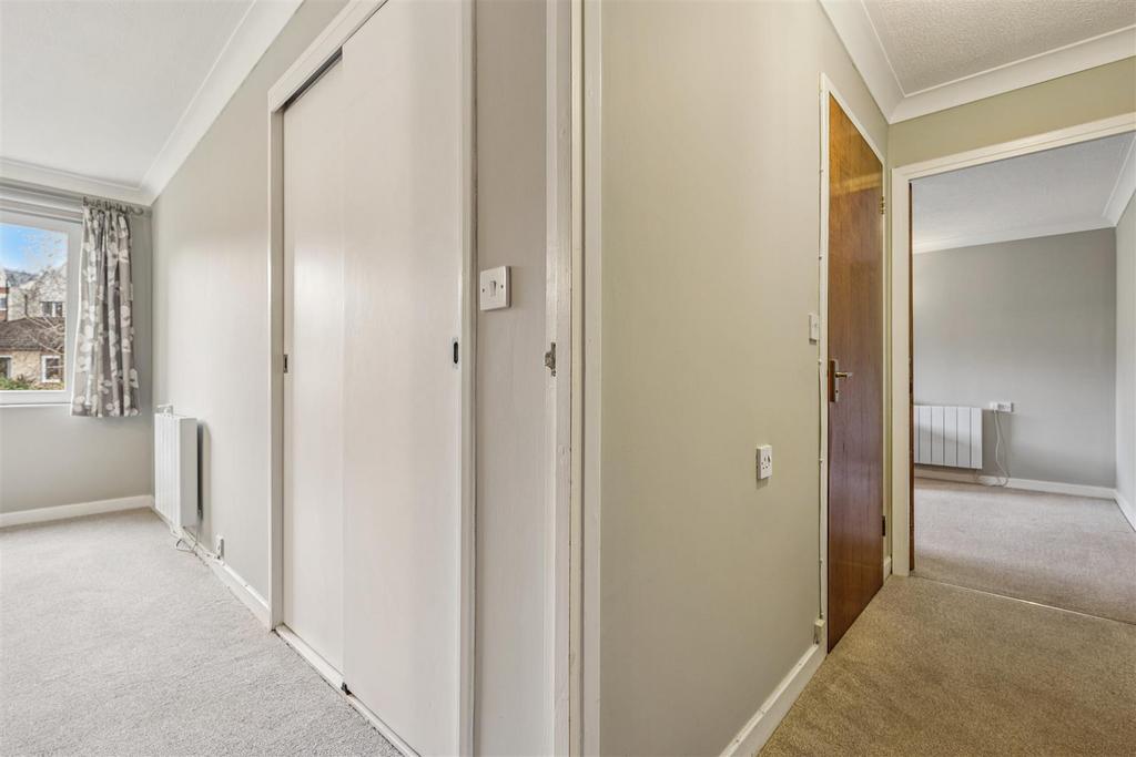 FOR SALE - Homecross House, W4