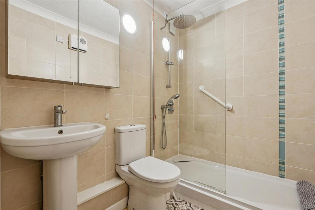 FOR SALE - Homecross House, W4