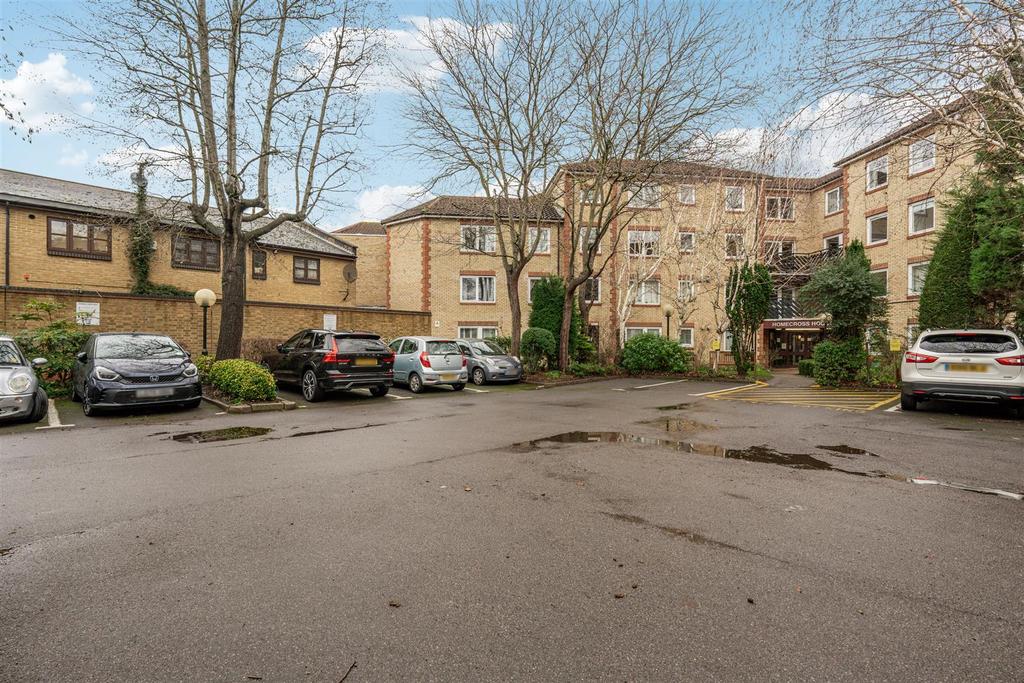 FOR SALE - Homecross House, W4