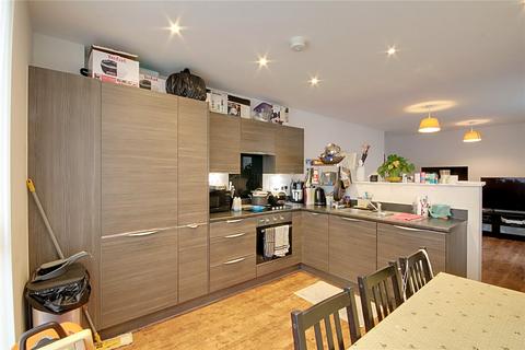 2 bedroom flat for sale, Alma Road, Enfield, EN3