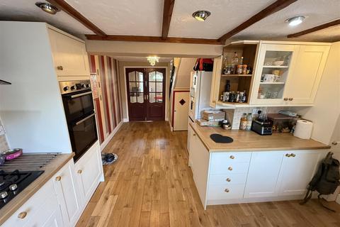 3 bedroom cottage for sale, New Ferry Road, Wirral