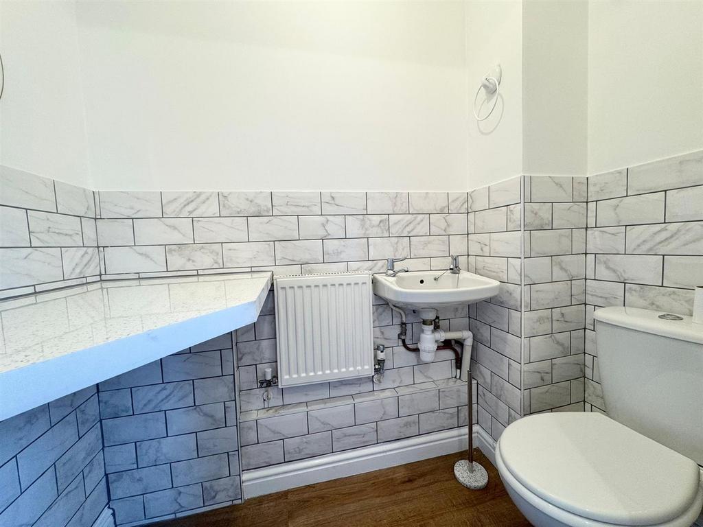 Downstairs WC.jpeg