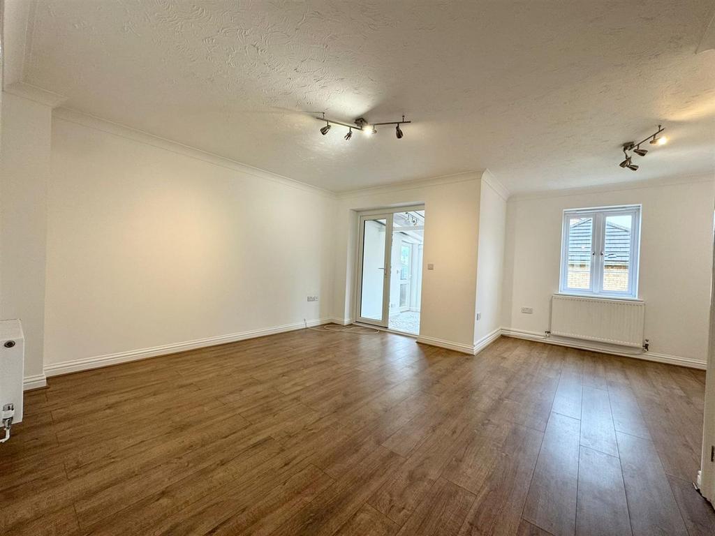 Living room.jpeg