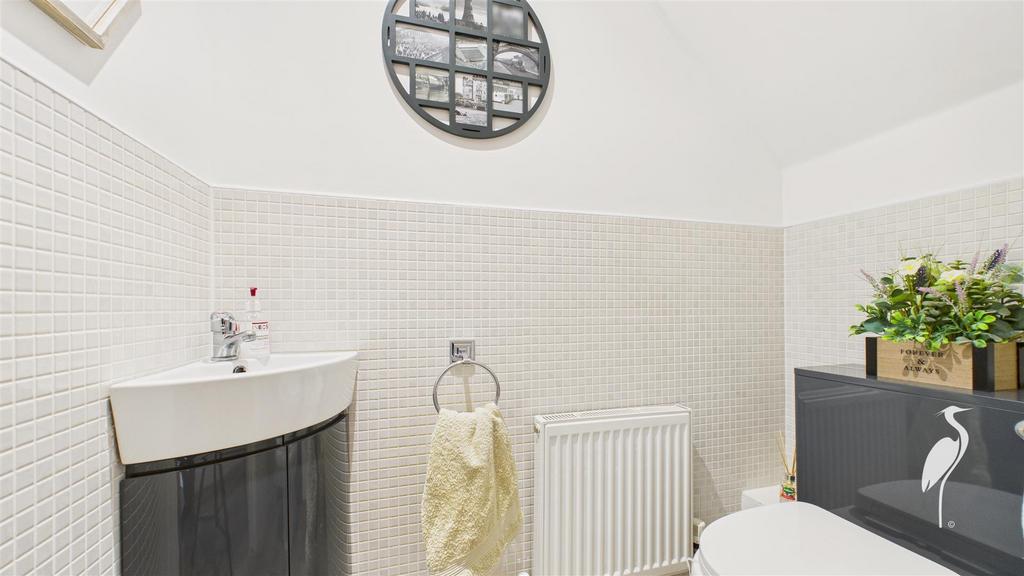 Cloakroom/WC