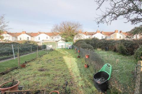1 bedroom flat for sale, Weston super Mare*50ft+ Garden*No Onward Chain*Double Bedroom*Parking*