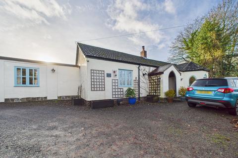 3 bedroom detached bungalow for sale, Swainshill, Hereford, HR4