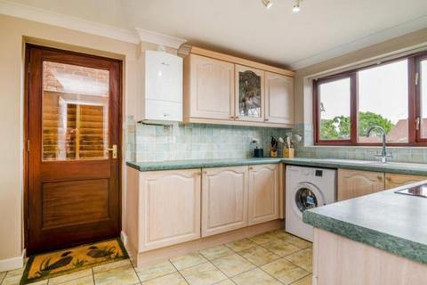 3 bedroom link detached house for sale, Court Road, Ross-On-Wye, HR9