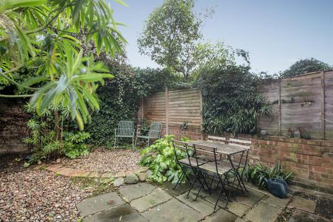 3 bedroom terraced house for sale, Elm Grove, Peckham, SE15