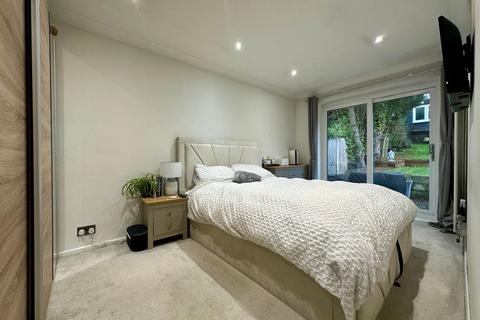 2 bedroom semi-detached bungalow for sale, Stansted Close, Billericay CM11