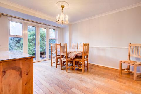 undefined, Roding Lane, Buckhurst Hill, IG9