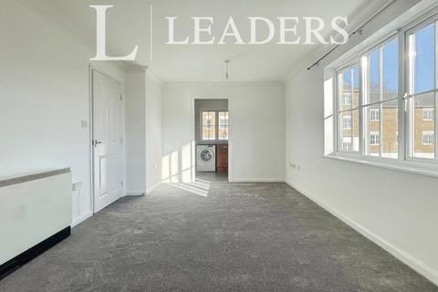 2 bedroom flat to rent, The Yard, Braintree, CM7