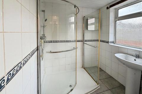 undefined, Dukes Crescent, Edlington, DN12