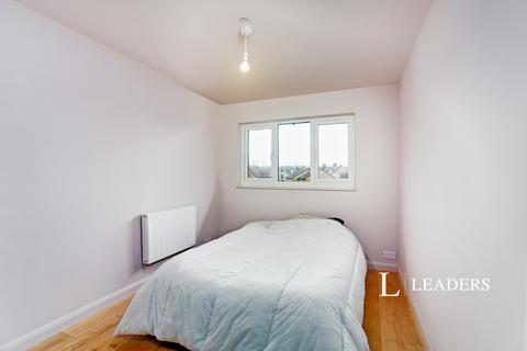 undefined, Coe Avenue, London, SE25