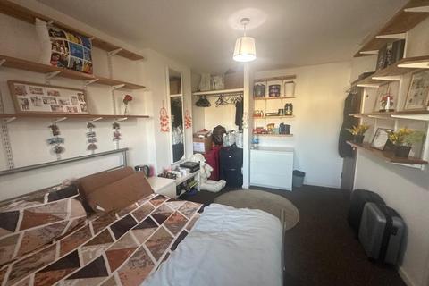1 bedroom in a house share to rent, Room 2, Liddell Road, Oxford