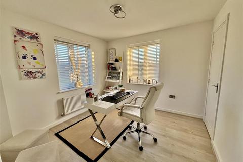 4 bedroom detached house for sale, Raspberry Grove, Darlington