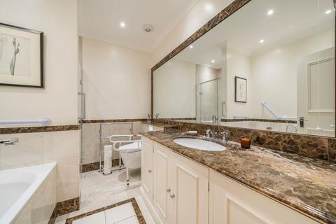 3 bedroom flat for sale, Duchess Of Bedfords Walk, London W8