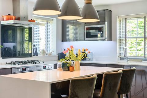 undefined, Brook Farm, Worplesdon, Guildford, GU3