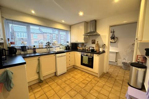 undefined, Main Street, Stratford-Upon-Avon CV37