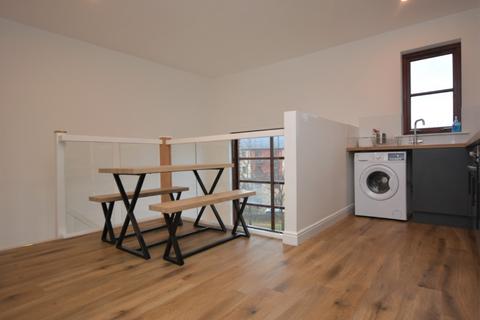 2 bedroom flat to rent, Handel Place, Flat 2-2, New Gorbals , Glasgow, G5 0TP