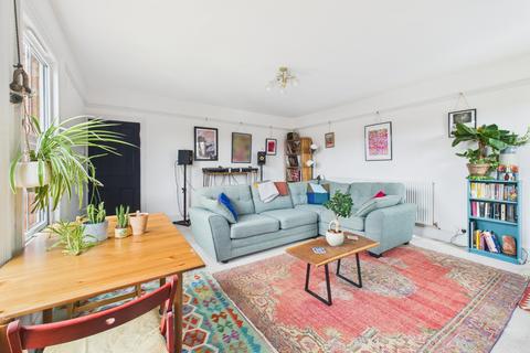 1 bedroom apartment for sale, The Drive, Abington, NN1 4RY