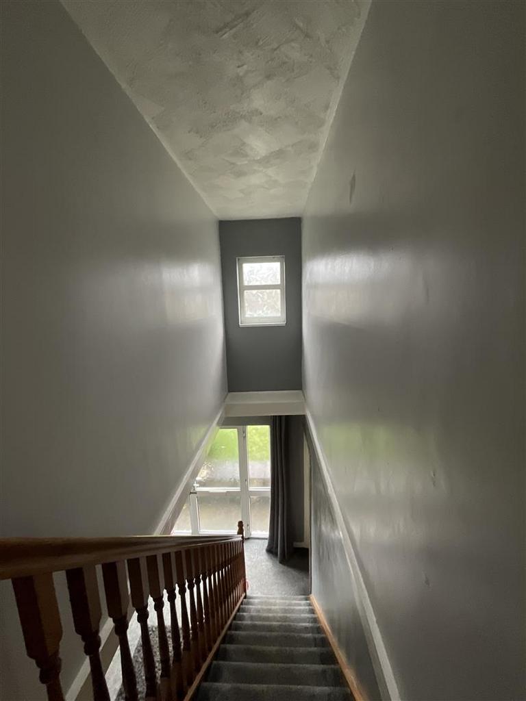 Hallway.JPG