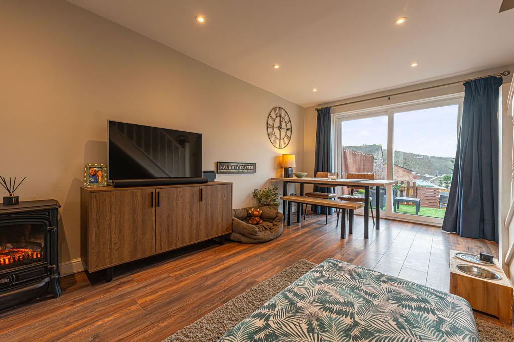 Living Room/Dining Room