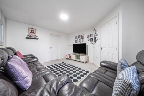 3 bedroom semi-detached house for sale, Russell Mews,  Witney,  OX29