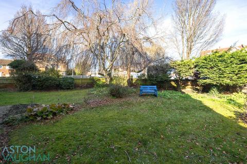 2 bedroom apartment to rent, 279 Dyke Road, East Sussex BN3