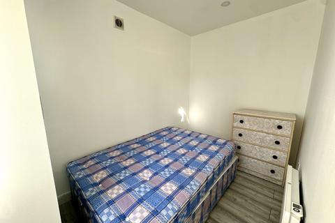 1 bedroom flat to rent, ,  Hounslow, TW5
