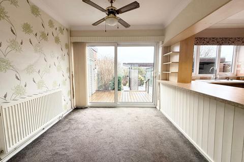 3 bedroom semi-detached house for sale, New Farm Road, Stourbridge DY9